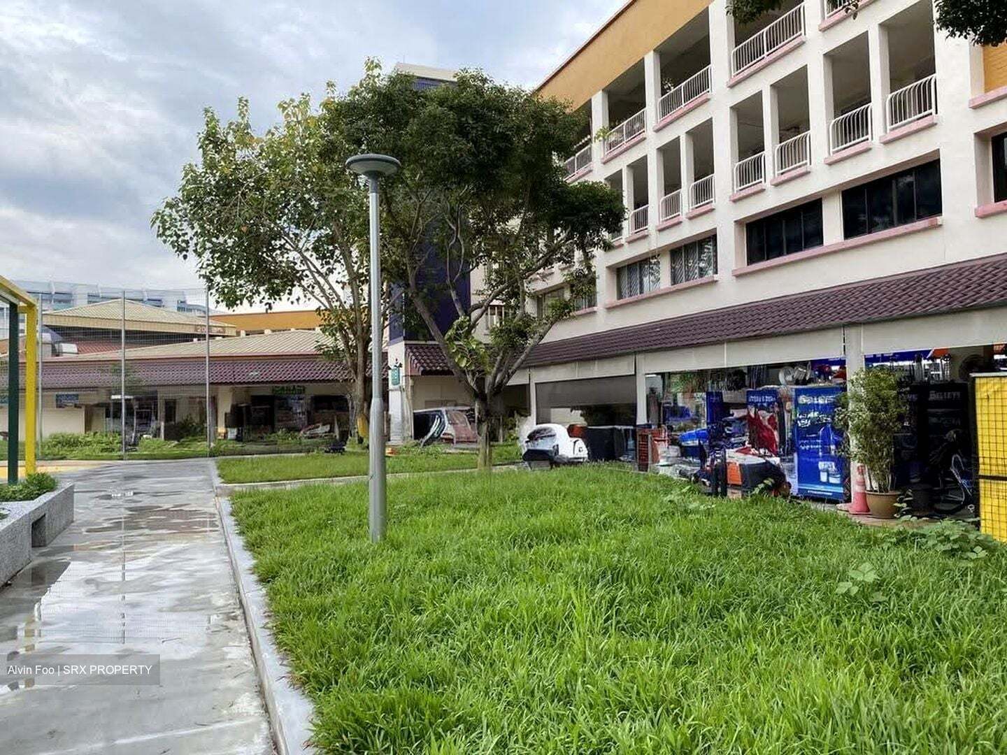 Tampines Street 23 (D18), Shop House #607275641